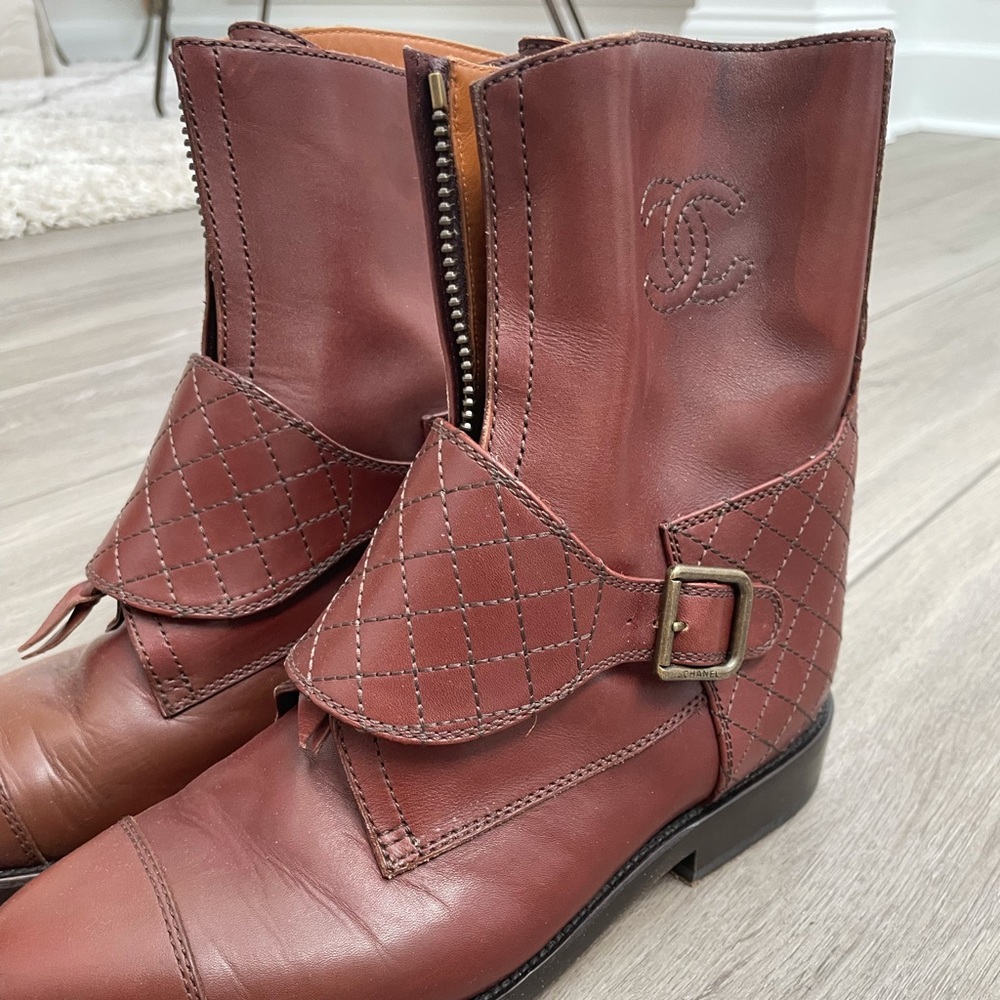 Chanel boots / booties 38.5